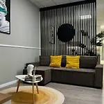 Exclusive Design & Town Centre & Free Parking & 12 Pm Checkout
