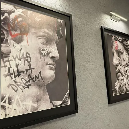 Exclusive Design Apartment & Town Centre & Free Parking & 12 Pm Checkout Apartment *