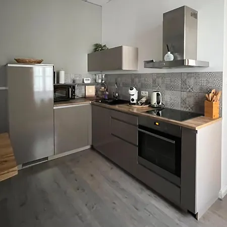 - Historic Centre Apartment *