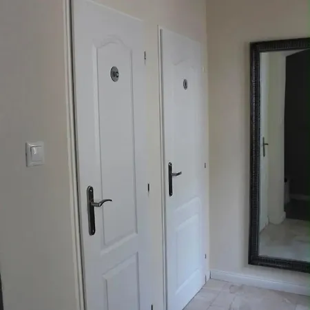 - Historic Centre Apartment *