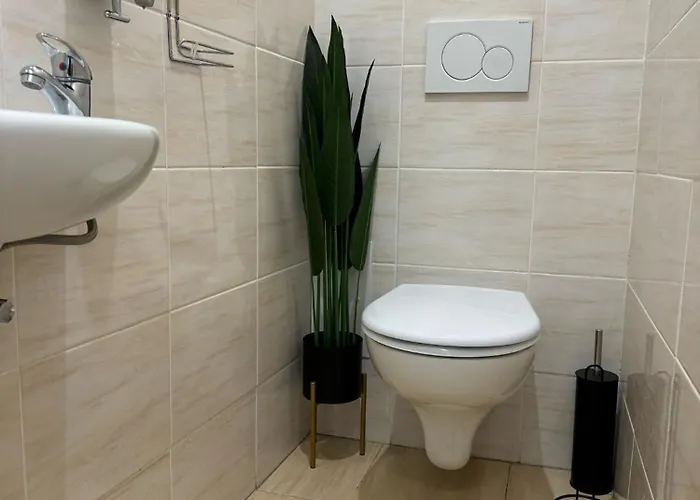 Exclusive Design & Town Centre & Free Parking & 12 Pm Checkout 아파트 트르나바