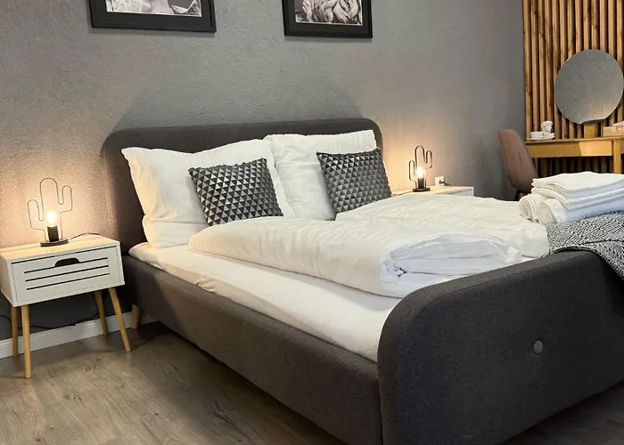 Exclusive Design & Town Centre & Free Parking & 12 Pm Checkout 아파트 *